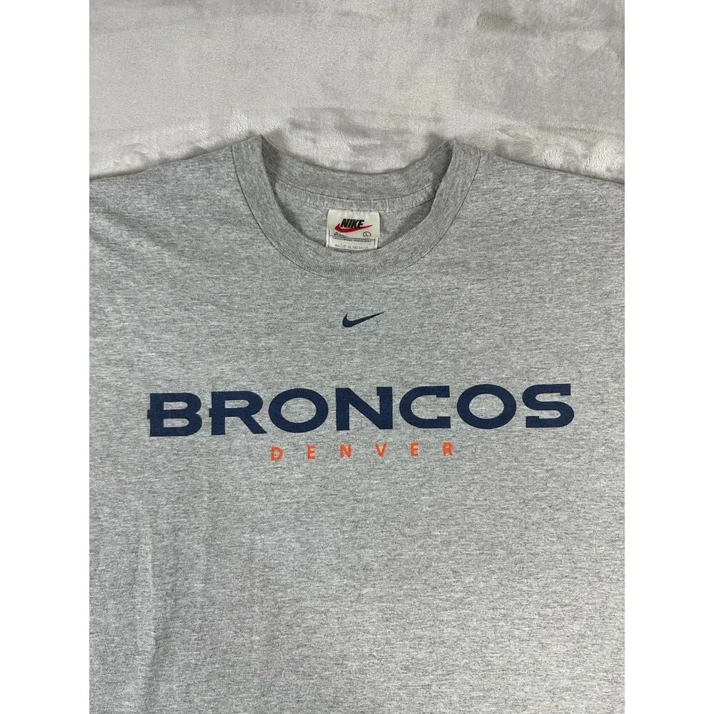 VTG Nike‎ Denver Broncos T-Shirt Size L